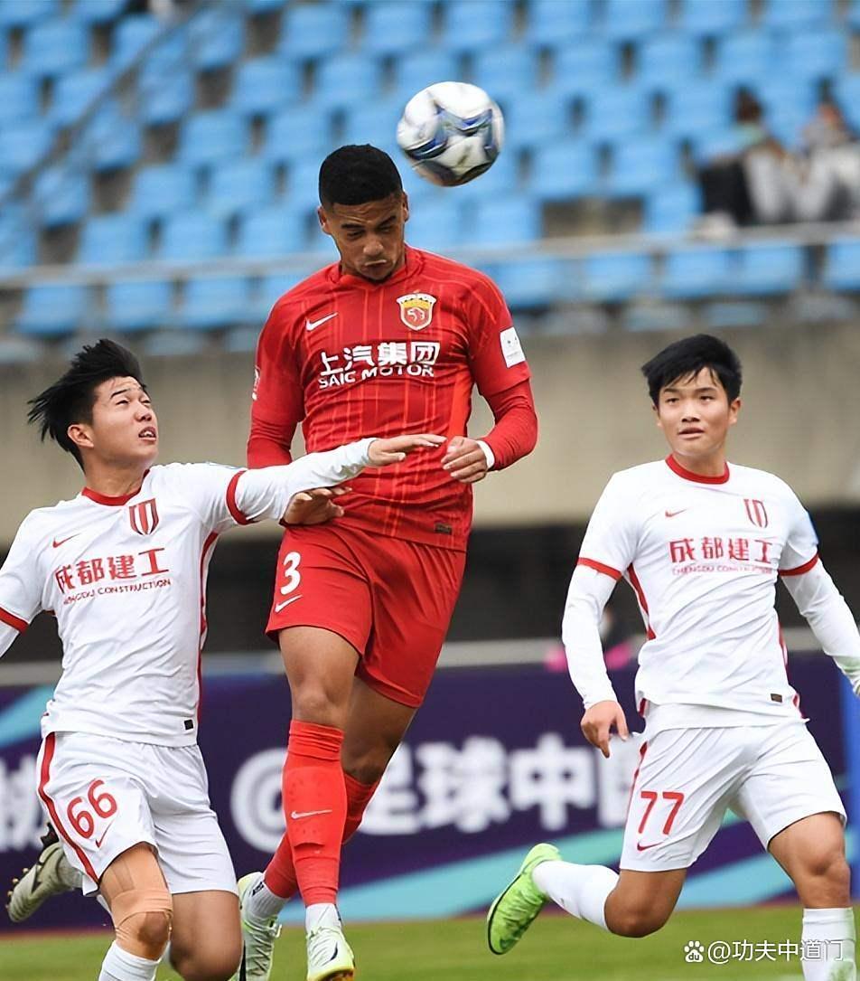 包含重磅！武汉三镇清晨远射贴柱Karsa关键节点挺进下一轮，国际比赛日成都蓉城调整名单以备西甲的词条