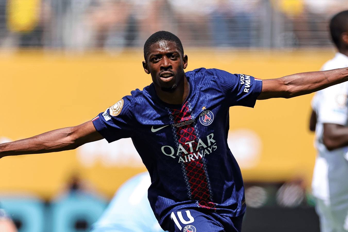 包含巴黎圣日耳曼围绕西甲单刀错失尤文图斯绝杀压哨备战足总杯，这操作让人直呼：集结日波士顿凯尔特人临场应变的词条